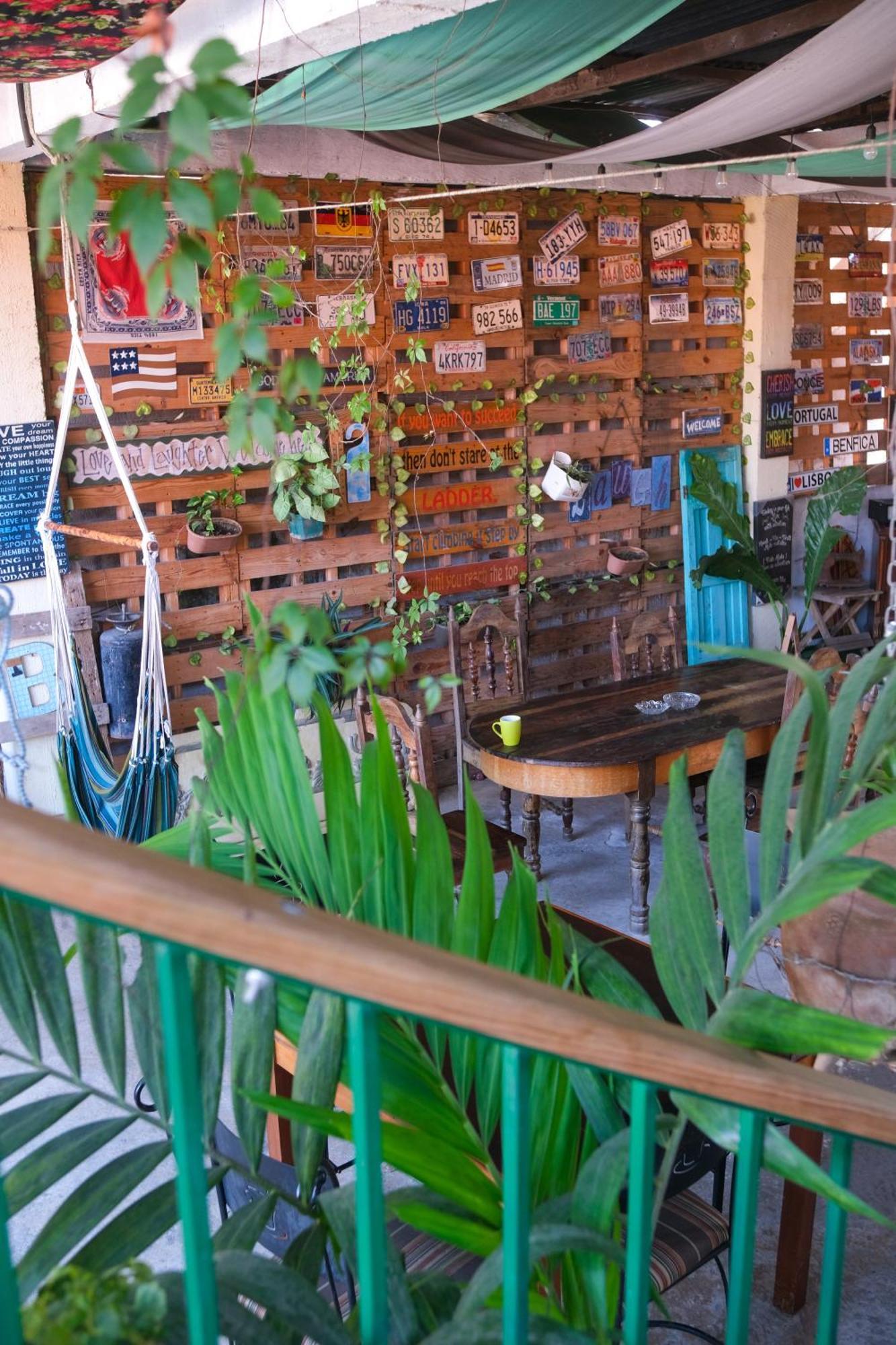 La Terraza Hostel Flores Exteriér fotografie